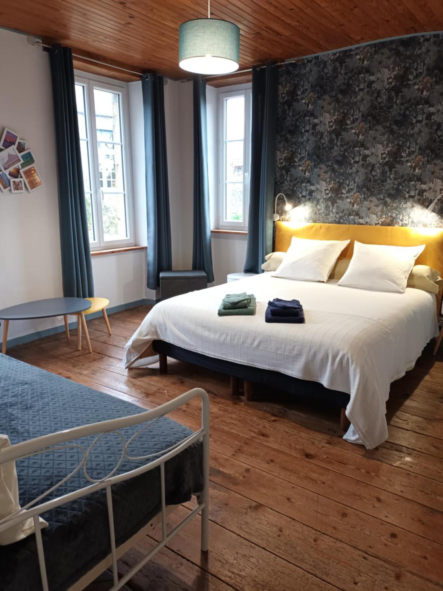 La Lendeline Hotell Saint-Sauveur-Lendelin Exteriör bild